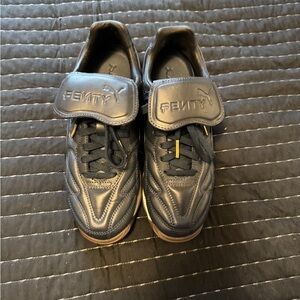 Size 8.5 - Puma Fenty x Avanti L Club Navy New WOW!